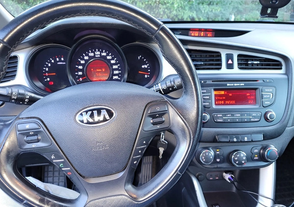Kia Ceed cena 24000 przebieg: 248200, rok produkcji 2012 z Warszawa małe 67